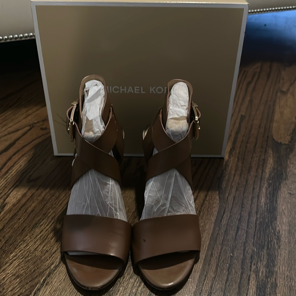 Micheal kors Adriana heeled sandals